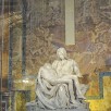 Foto: Pietà di Michelangelo - Navata Destra (Roma) - 6